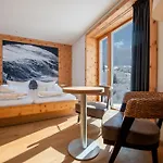 Mondschein & Ski-in Ski-out Luxus Am Arlberg שטובן אם ארלברג