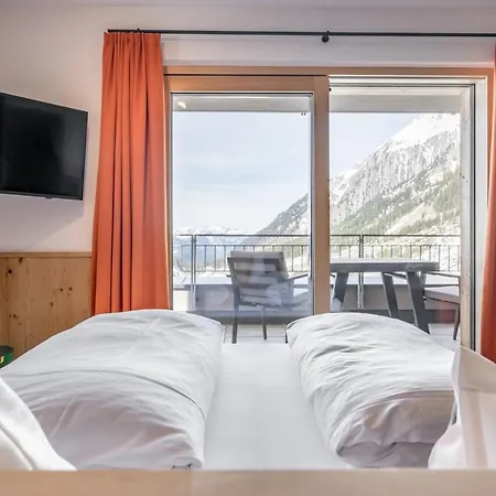 Mondschein Ski-in Ski-out Hotel