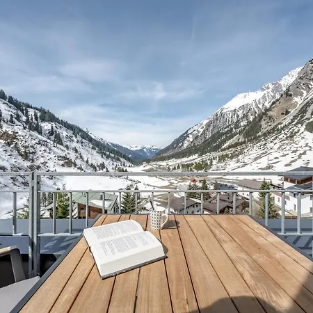 Mondschein & Ski-in Ski-out Luxus Am Arlberg ستوبين آم أرلبرغ