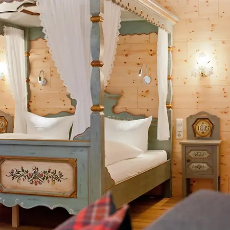 Hotel Mondschein Ski-in Ski-out Stuben am Arlberg