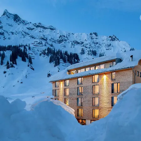 Hotell Mondschein & Stuben am Arlberg
