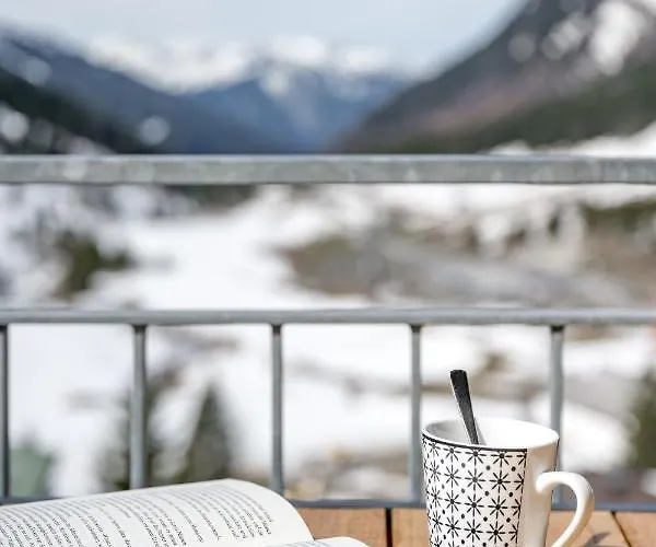 Mondschein & Ski-in Ski-out Luxus Am Arlberg Hotel 4*