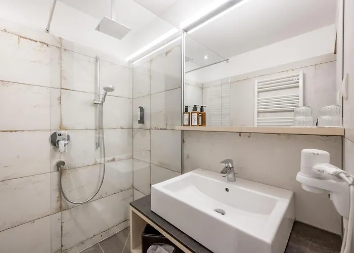 Mondschein & Ski-in Ski-out Luxus Am Arlberg Hotel 4*