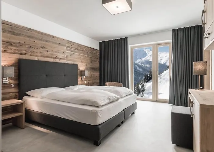 Mondschein & Ski-in Ski-out Luxus Am Arlberg Hotel 4*