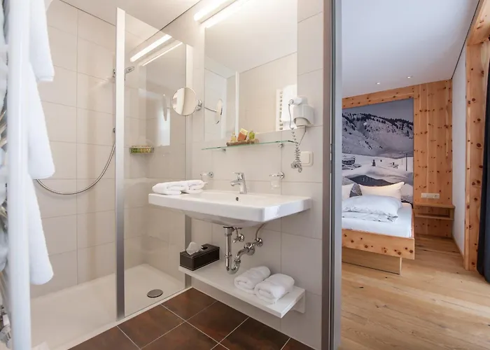 Mondschein & Ski-in Ski-out Luxus Am Arlberg Hotel